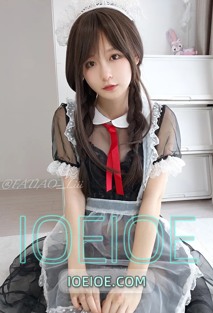 发条少女（迷之呆梨) NO.45 自撮り写真 半透明黑丝吊带女仆装（半透明メイド服） [48P4V-403MB]-IOE魔盒花园