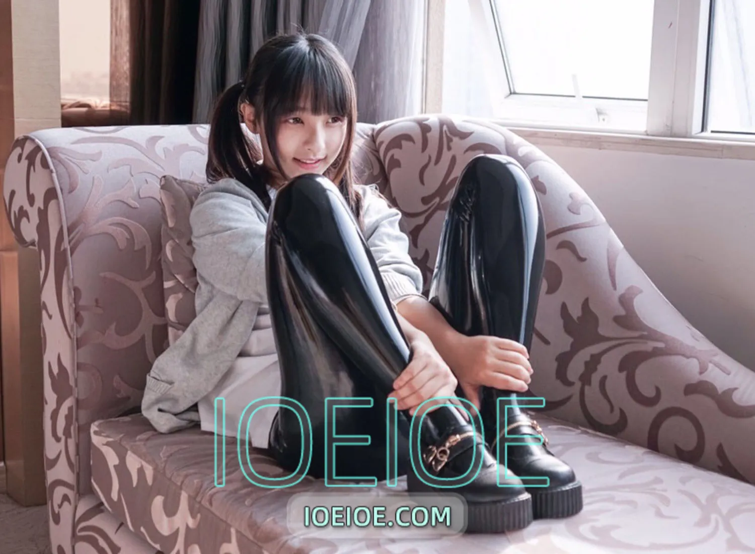 图片[1]-神楽坂真冬 – NO.020 黑色皮裤系列图包-IOE魔盒花园
